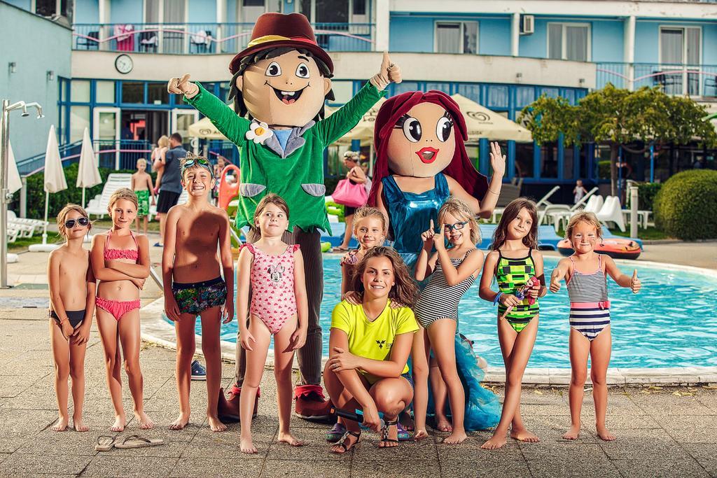 Aqua - Family Friendly 4*