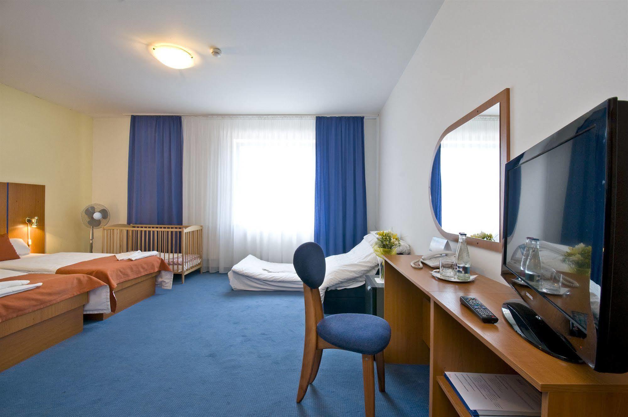 Hotel Aqua - Family Friendly
